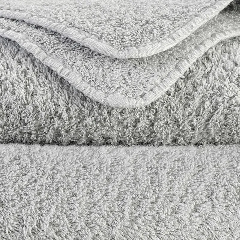 Abyss Super Pile Hand Towel 17x30 Platinum 992