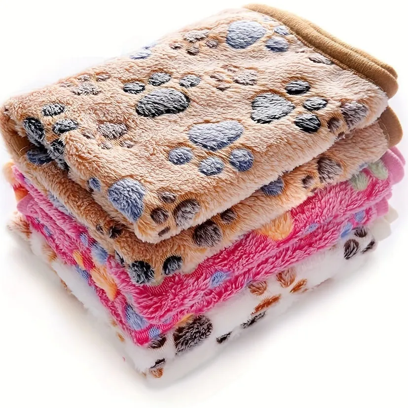 AllSeason Cozy  Cute Blanket for Your Beloved Pets