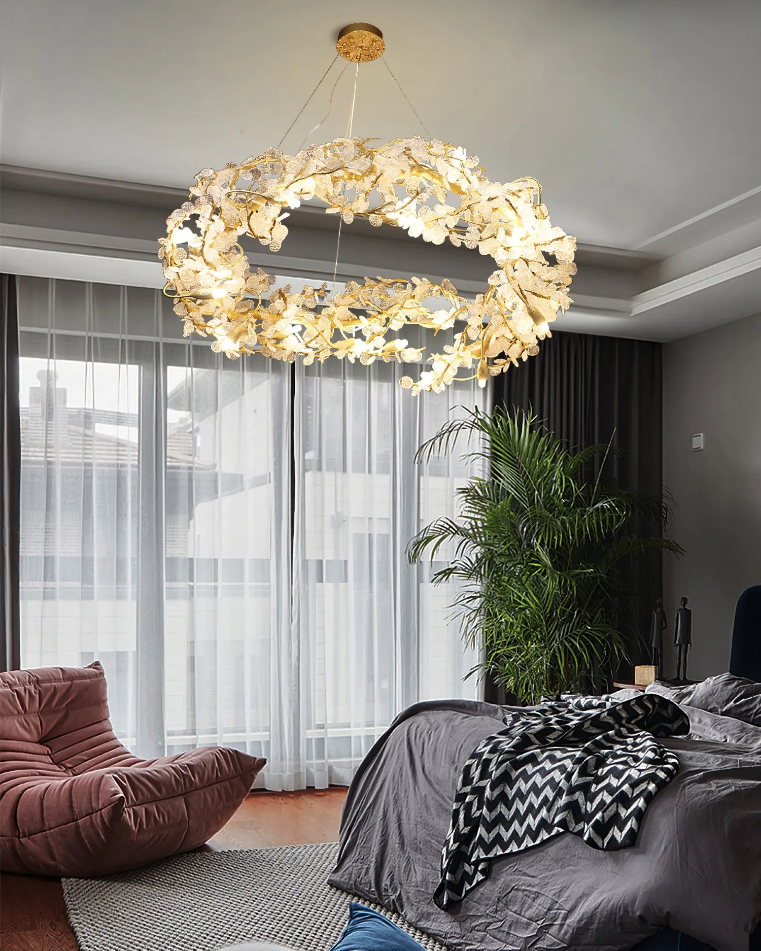 Aurea Chandelier