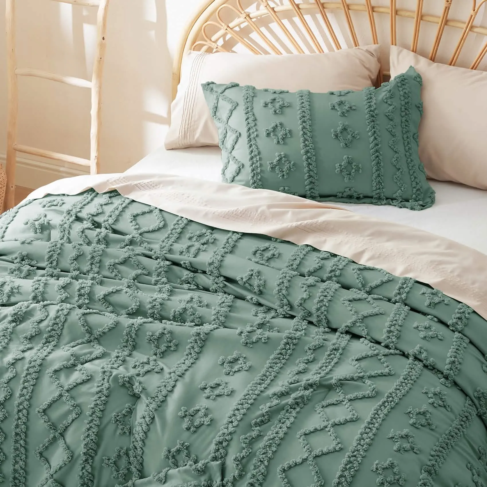 Boho Deluxe Embroidery Comforter Set