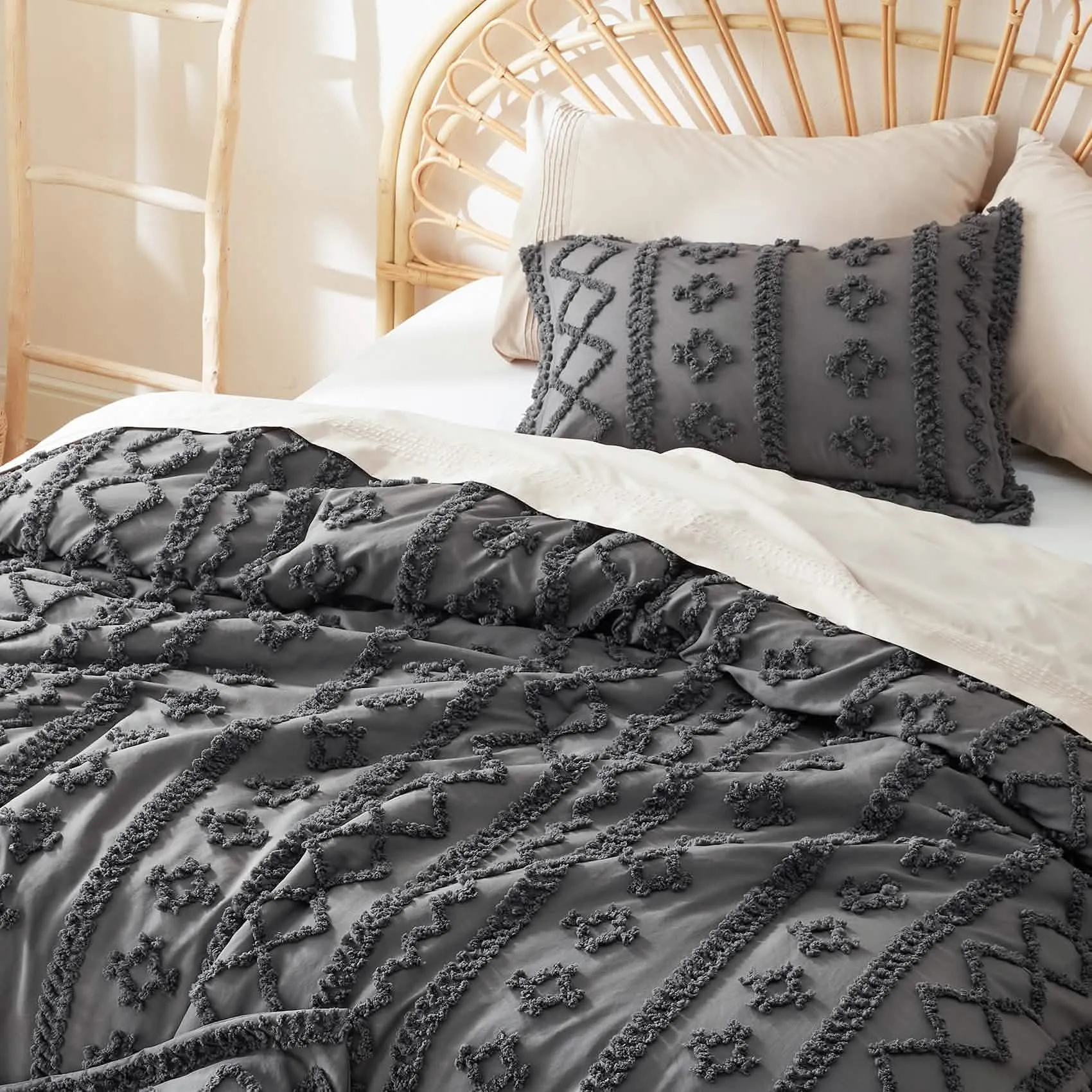 Boho Deluxe Embroidery Comforter Set