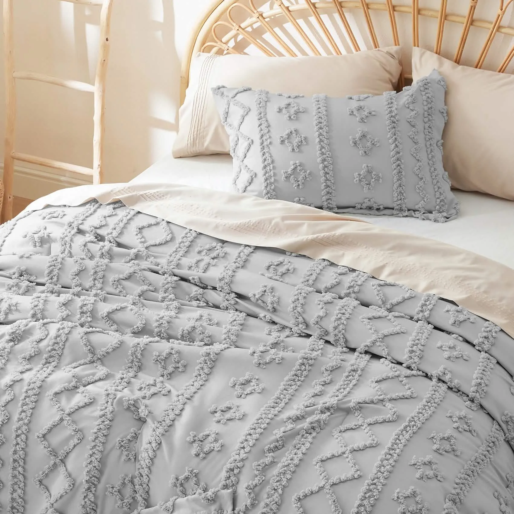 Boho Deluxe Embroidery Comforter Set