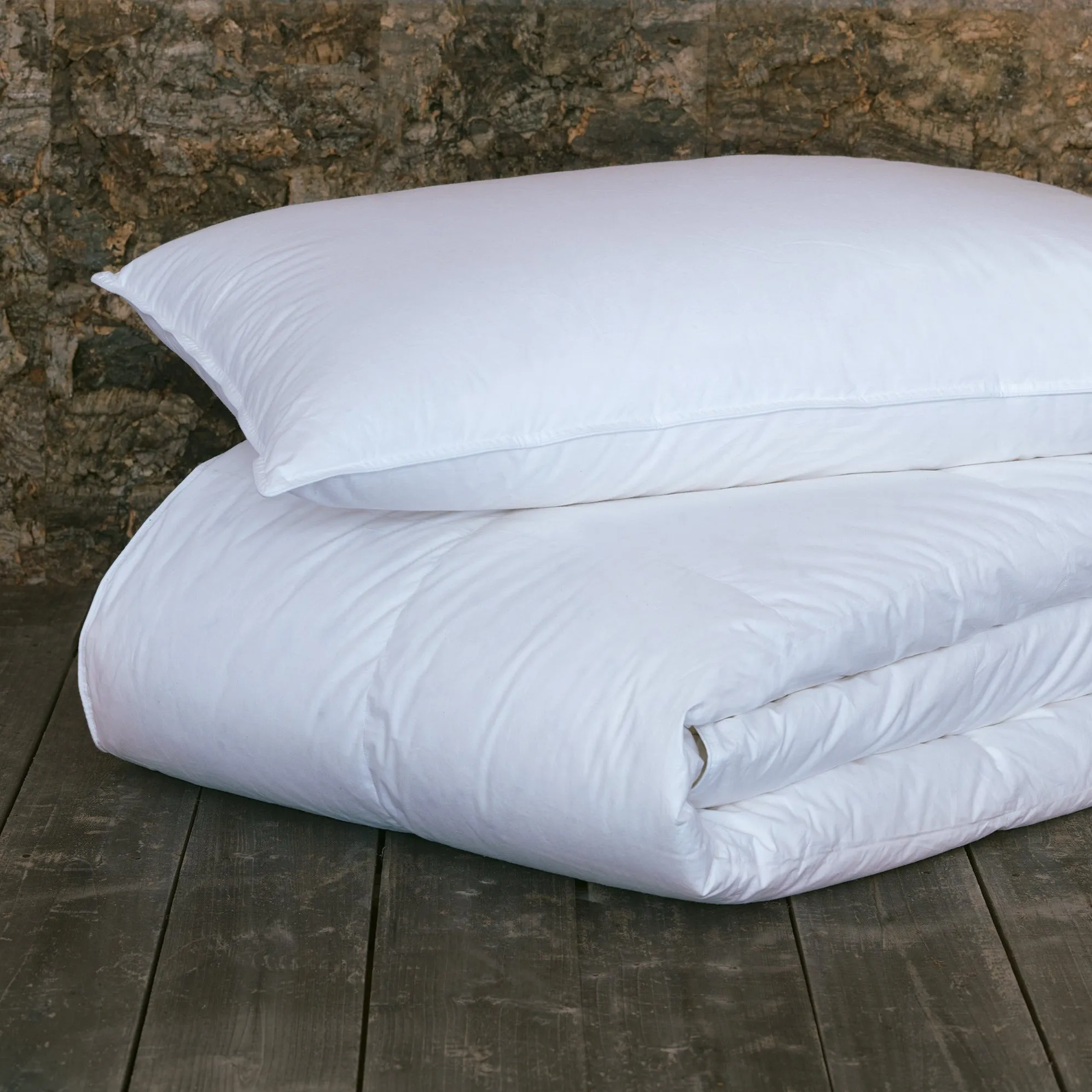 Charleston Hypoallergenic Down Alternative Comforter - 3 Sizes