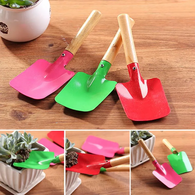 Garden Wood Handle Shovel