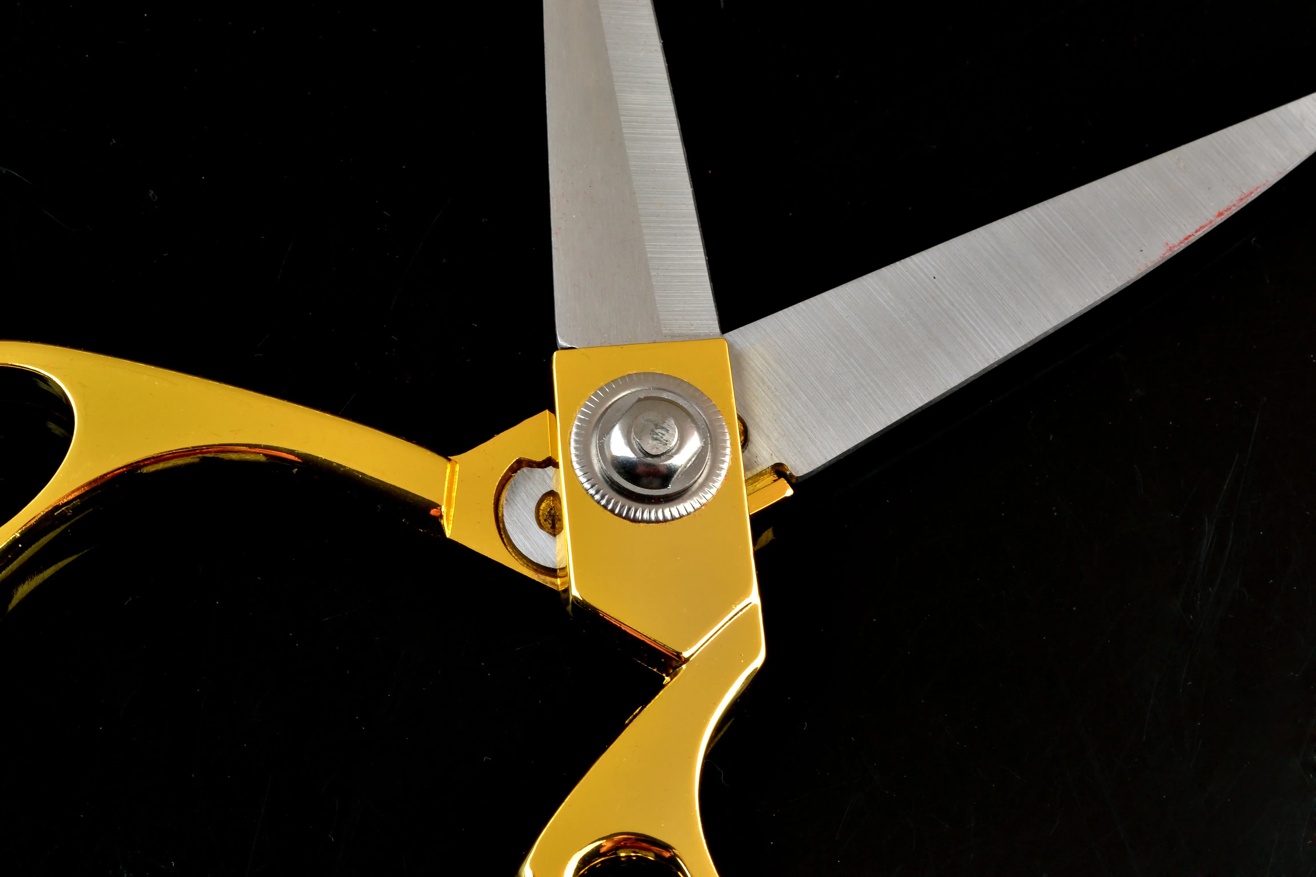 Heavy Duty Scissors for Cutting Arts and Craft Fabrics for Hobby or Commercial Use - eZthings Brand