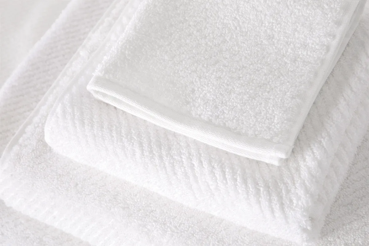 Hygro Texture 6 Piece Bath Towel Set - White by Sheridan