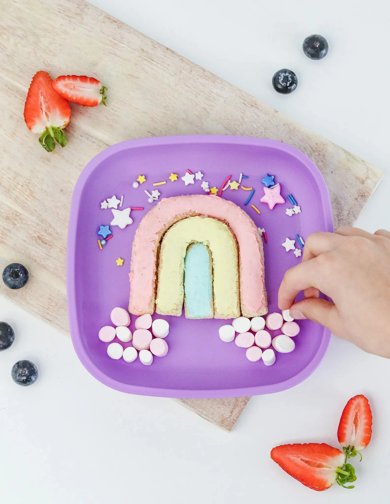 Lunch Punch Sandwich Cutters - Rainbows