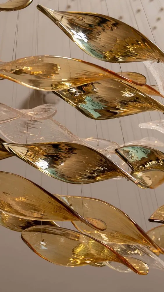 Luxury High-End Glass Leaves Floating Chandelier for Hotel/Villa/Living Room