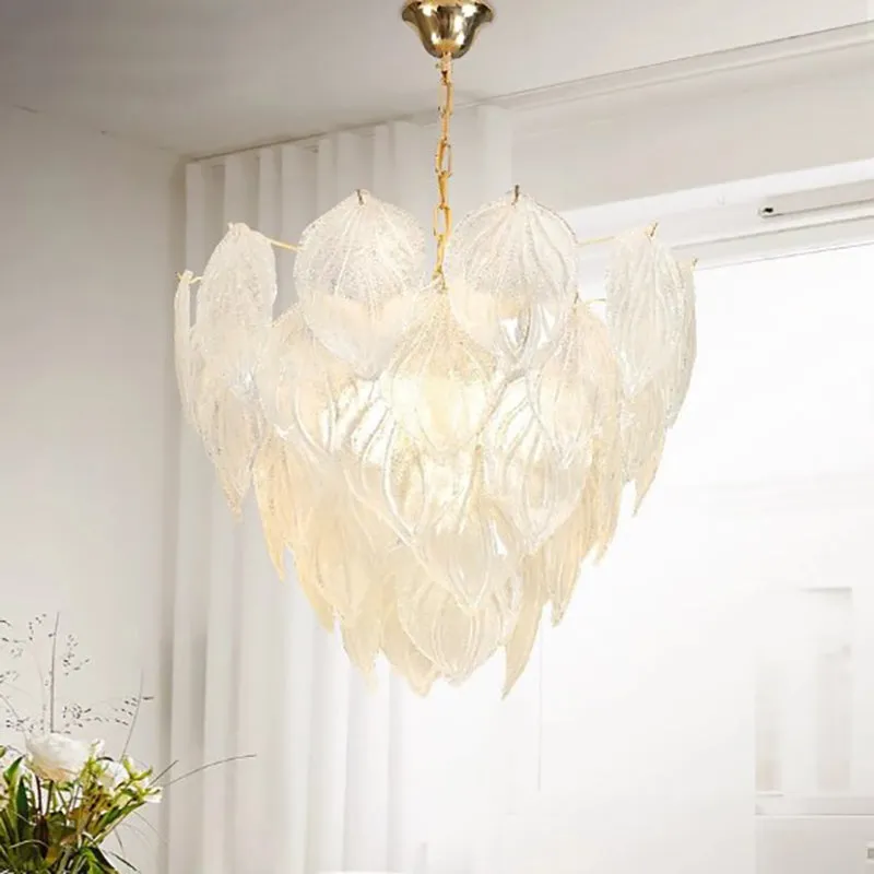 Novida Chandelier