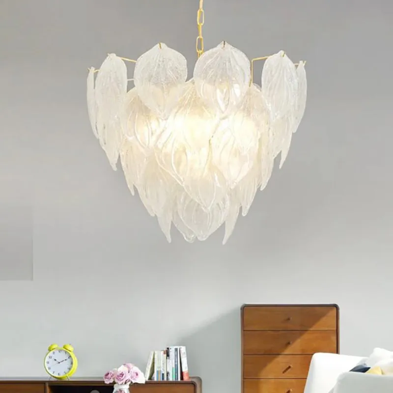 Novida Chandelier