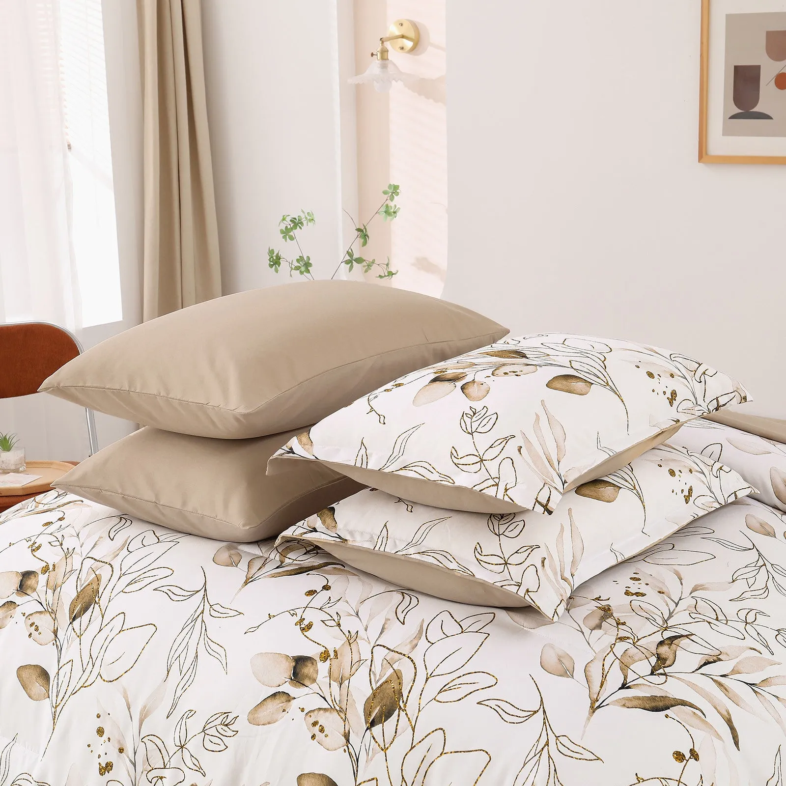 Soft Floral Leaf Comforter Set, King Size, Plush Quilted Bedding with Pillowcases